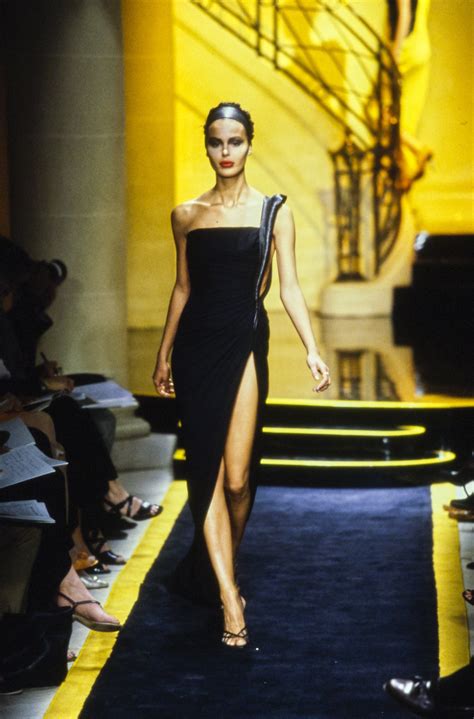 versace dresses fall 1997.